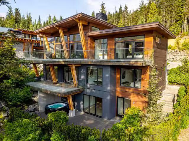 House for sale in Whistler, British Columbia