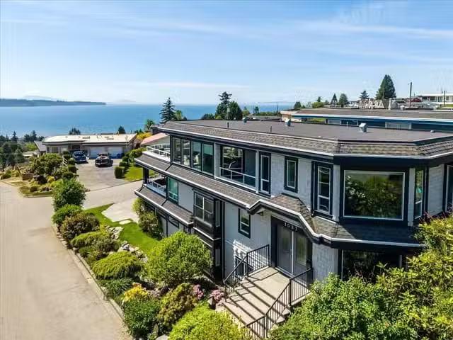 House for sale in White Rock, British Columbia