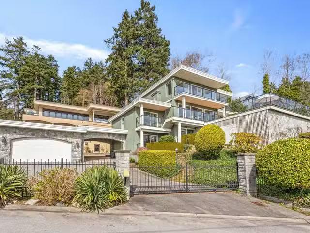 House for sale in White Rock, British Columbia
