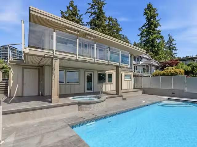 House for sale in White Rock, British Columbia