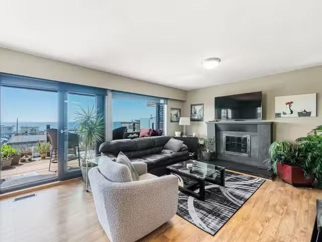 House for sale in White Rock, British Columbia