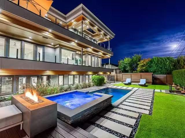 House for sale in White Rock, British Columbia