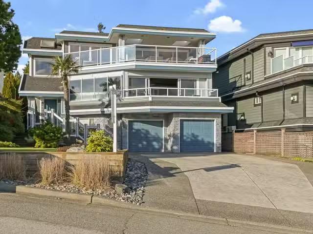 House for sale in White Rock, British Columbia