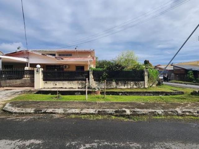 Residential House for sale in Labuan Residential House for sale in Labuan
