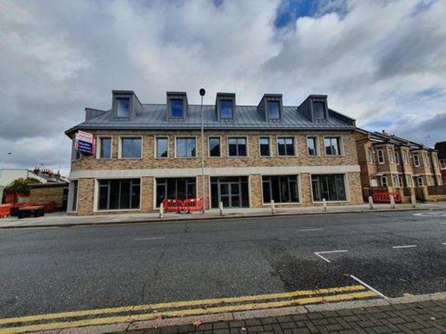 House for sale in Norbiton, Greater London