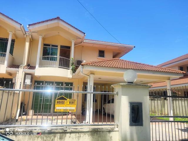 Residential House for sale in Batu Arang
