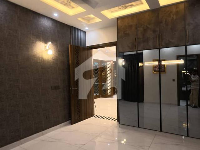 House for sale in لاہور, لاہور ڈویژن