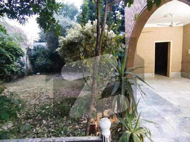 House for sale in Peshawar, North West Frontier Province
