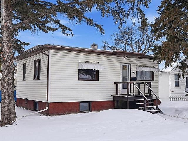 House for sale in Saskatoon, Saskatchewan