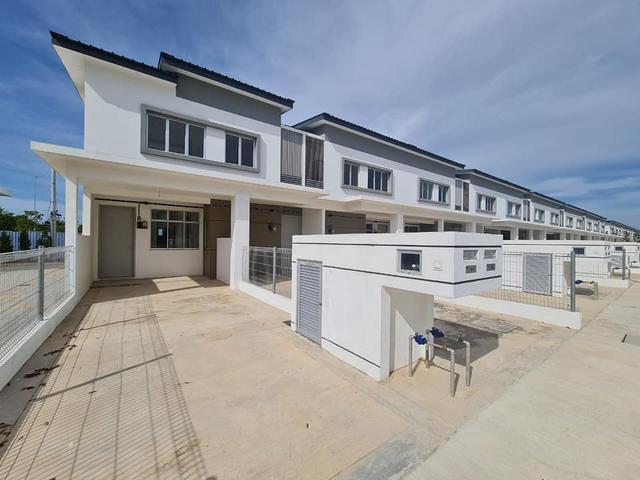 Townhouse for sale in Tanjong Sepat, Selangor