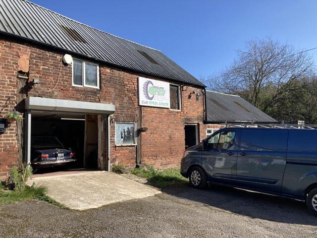 House for sale in Catcliffe, South Yorkshire