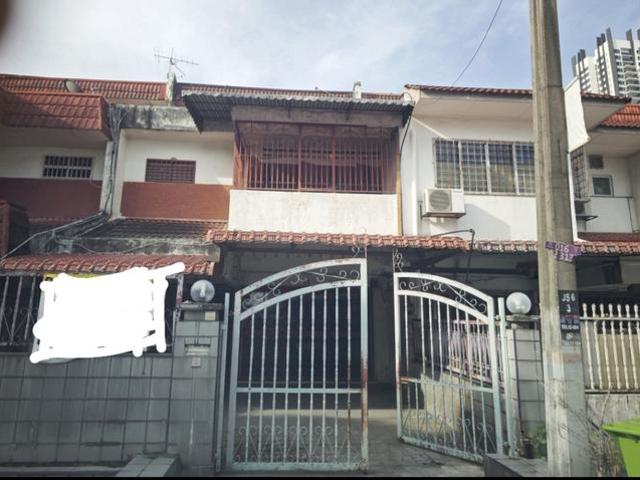 Terraced House for sale in Country Heights Damansara, Kuala Lumpur