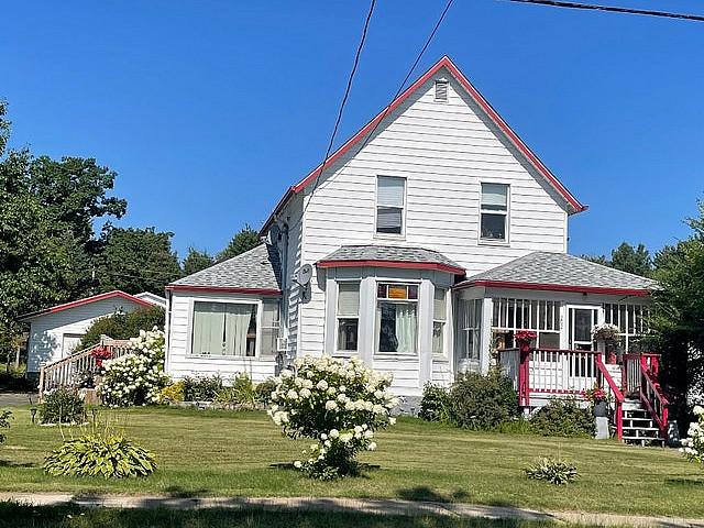 House for sale in Ontario