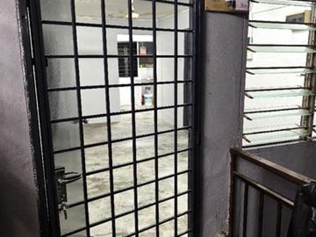 Flat for sale in Georgetown, Penang