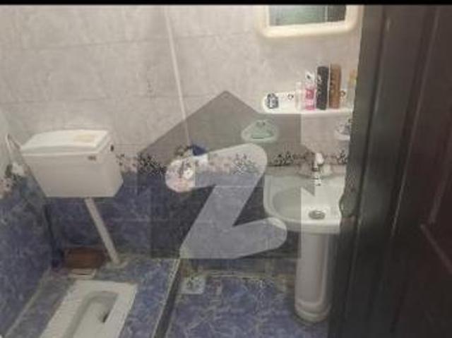 House for sale in تحصیل فیصل آباد شہر, فیصل آباد ڈویژن