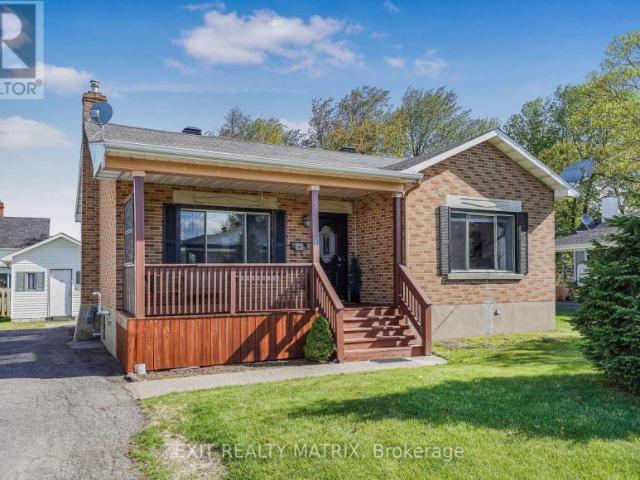 House for sale in Hawkesbury, Ontario