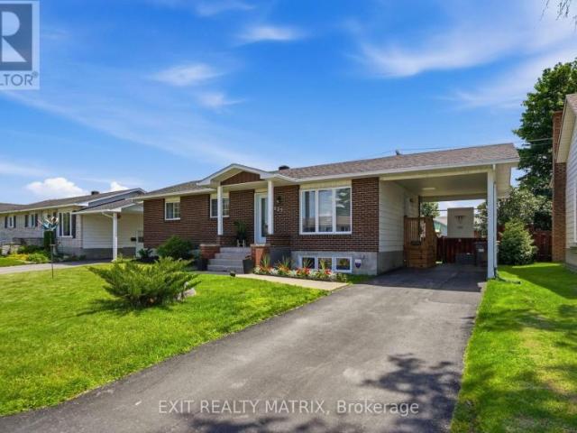 House for sale in Hawkesbury, Ontario