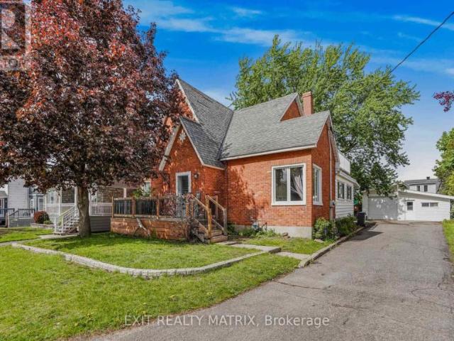 House for sale in Hawkesbury, Ontario