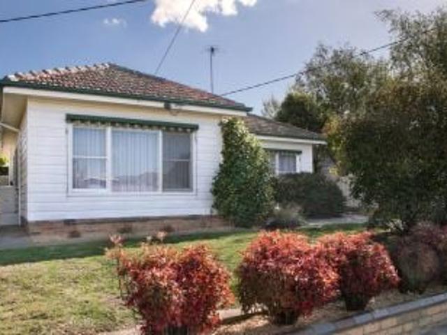 House for rent in Wendouree, Ballarat