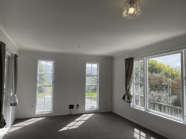 House for rent in Pauatahanui, Wellington