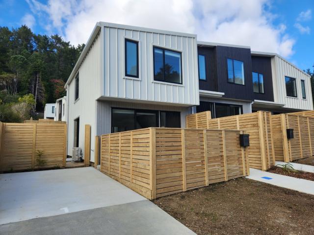 House for rent in Wallaceville Estate, Upper Hutt