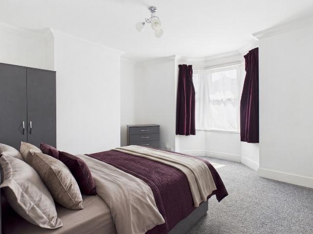House for rent in Kings Barton, Gloucester