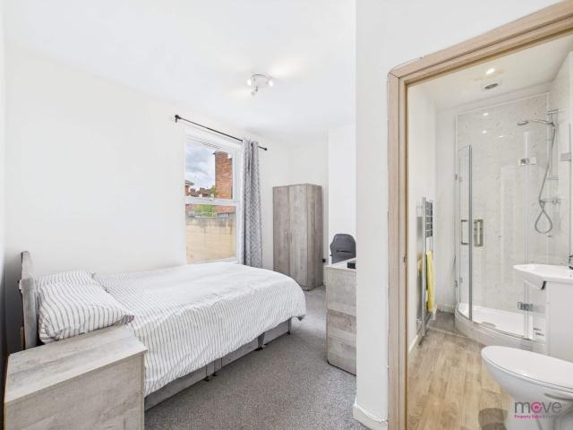 House for rent in Kings Barton, Gloucester