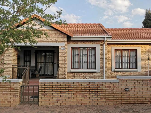 House for rent in Honeydew, Randburg