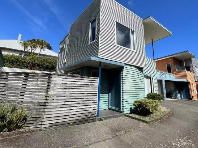 House for rent in Johnsonville East, Wellington
