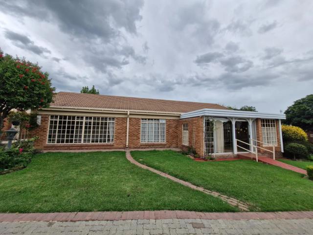 House for rent in Old Location, Dihlabeng Local Municipality