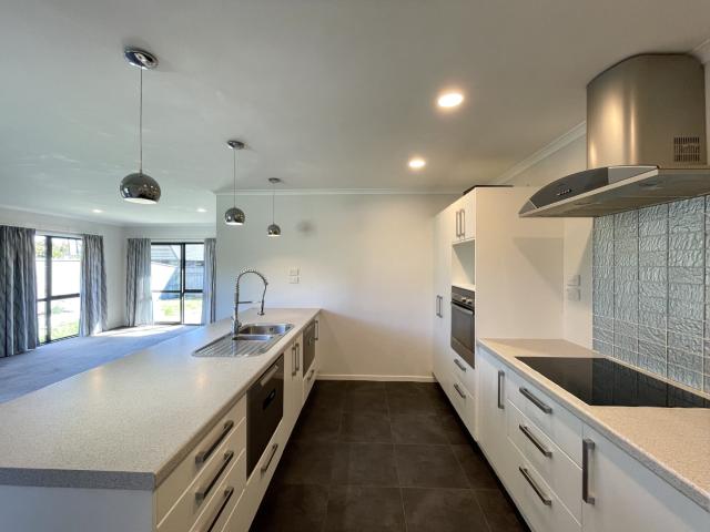 House for rent in Pauatahanui, Wellington