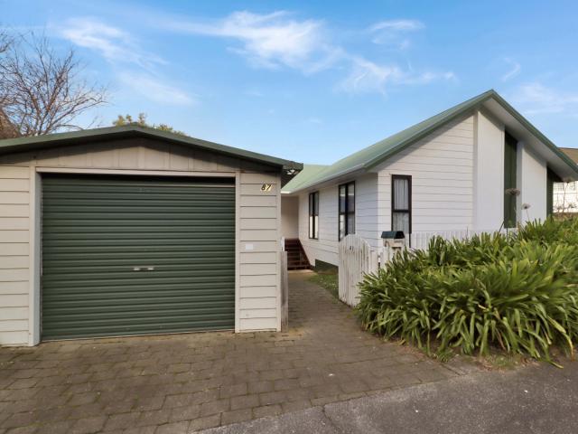 House for rent in Matata, Wellington