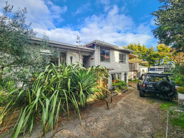 House for rent in Paraparaumu, Wellington