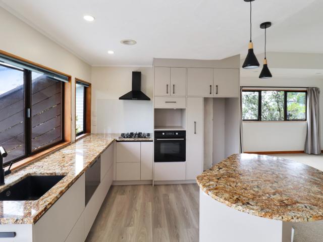 House for rent in Karori West, Wellington