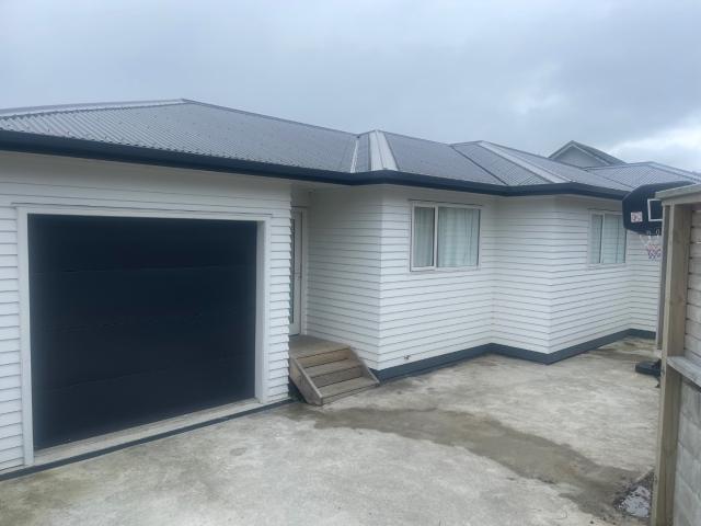 House for rent in Grovedale Square, Lower Hutt