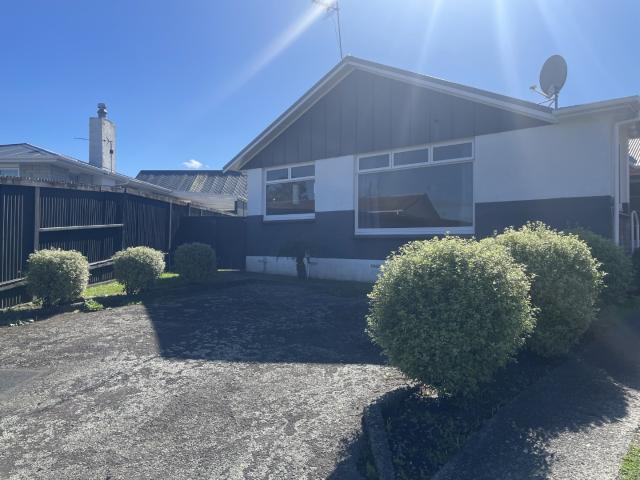 House for rent in Pauatahanui, Wellington