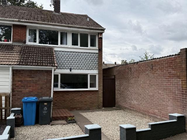 House for rent in Landywood, Great Chatwell