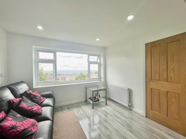 House for rent in Slack Side, West Yorkshire