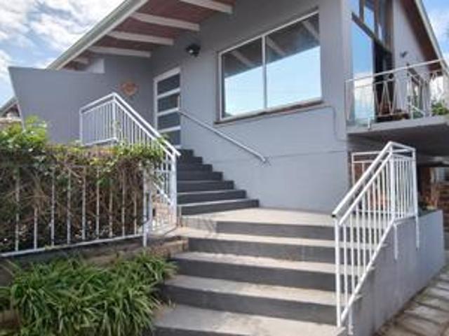 House for sale in Parow, Western Cape