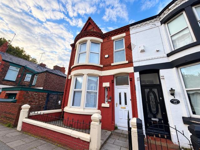 House for rent in Stoneycroft, Calderstones