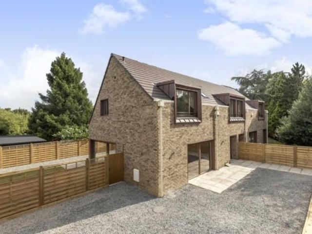 House for rent in High Barnet, Greater London