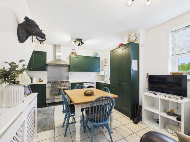House for rent in Ewens Farm, Cheltenham