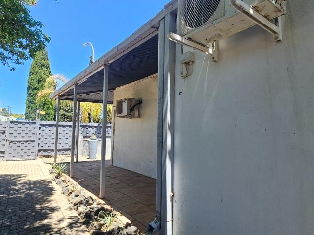 House for sale in Frances Baard, Northern Cape