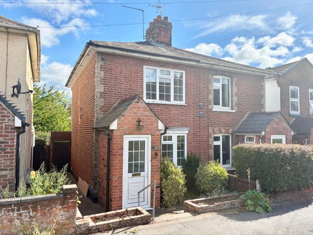 House for rent in Mile End, Fordham Heath