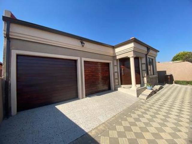 House for sale in Kempton Park