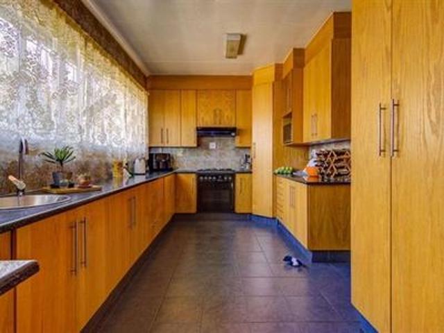 House for sale in Kempton Park, Birchleigh North