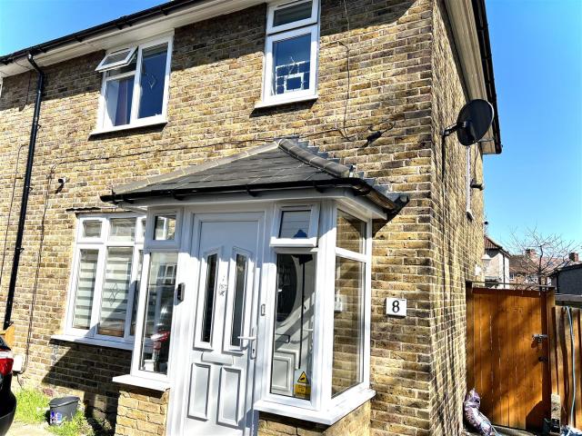 House for rent in London Borough of Merton, Greater London