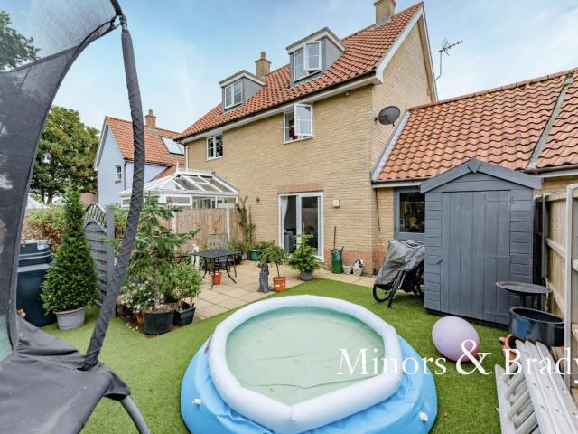 House for rent in Stokesby, Norfolk