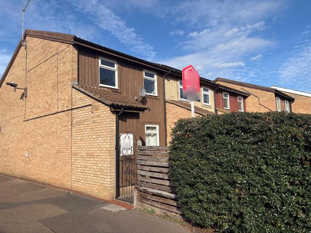 House for rent in Ortongate Centre, Peterborough