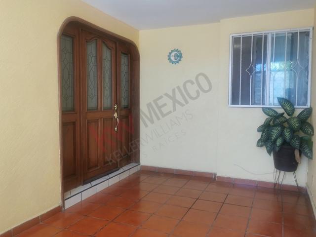Casa en renta en Fraccionamiento Valle Dorado 2a. Sección, San Luis Potosí